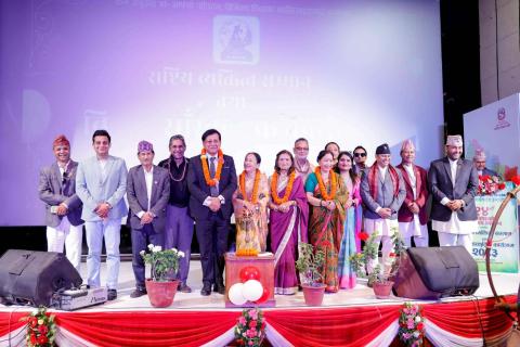 एभर ग्रीन वल्र्डवाइड इन्टरटेन्मेन्टले गरे पचास जनालाइ भव्य सम्मान