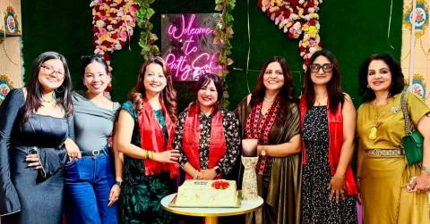 गायिका आगन्तुक खरेलले खोलिन् अन्तर्राष्ट्रियस्तरको  ‘प्रीटि सलून’